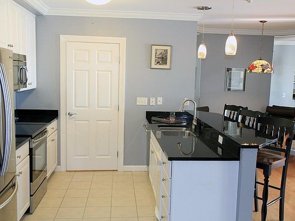 3rd image of 6 Woodman Way Unit 316