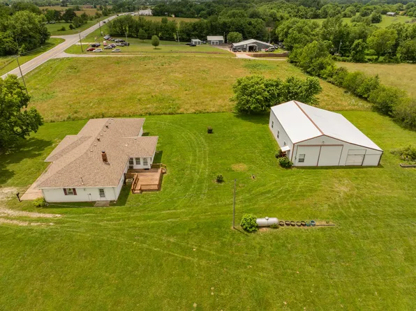 5435 State Highway 14, Sparta, MO 65753