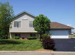 709 Sunset St, Buffalo, MN 55313