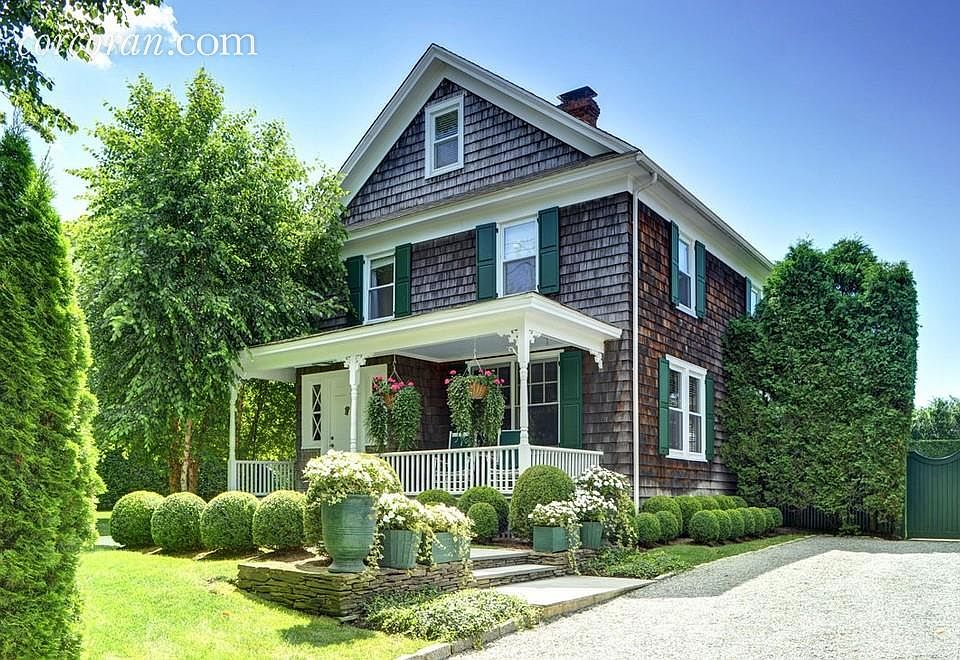 1st image of 54 Meeting House Ln
