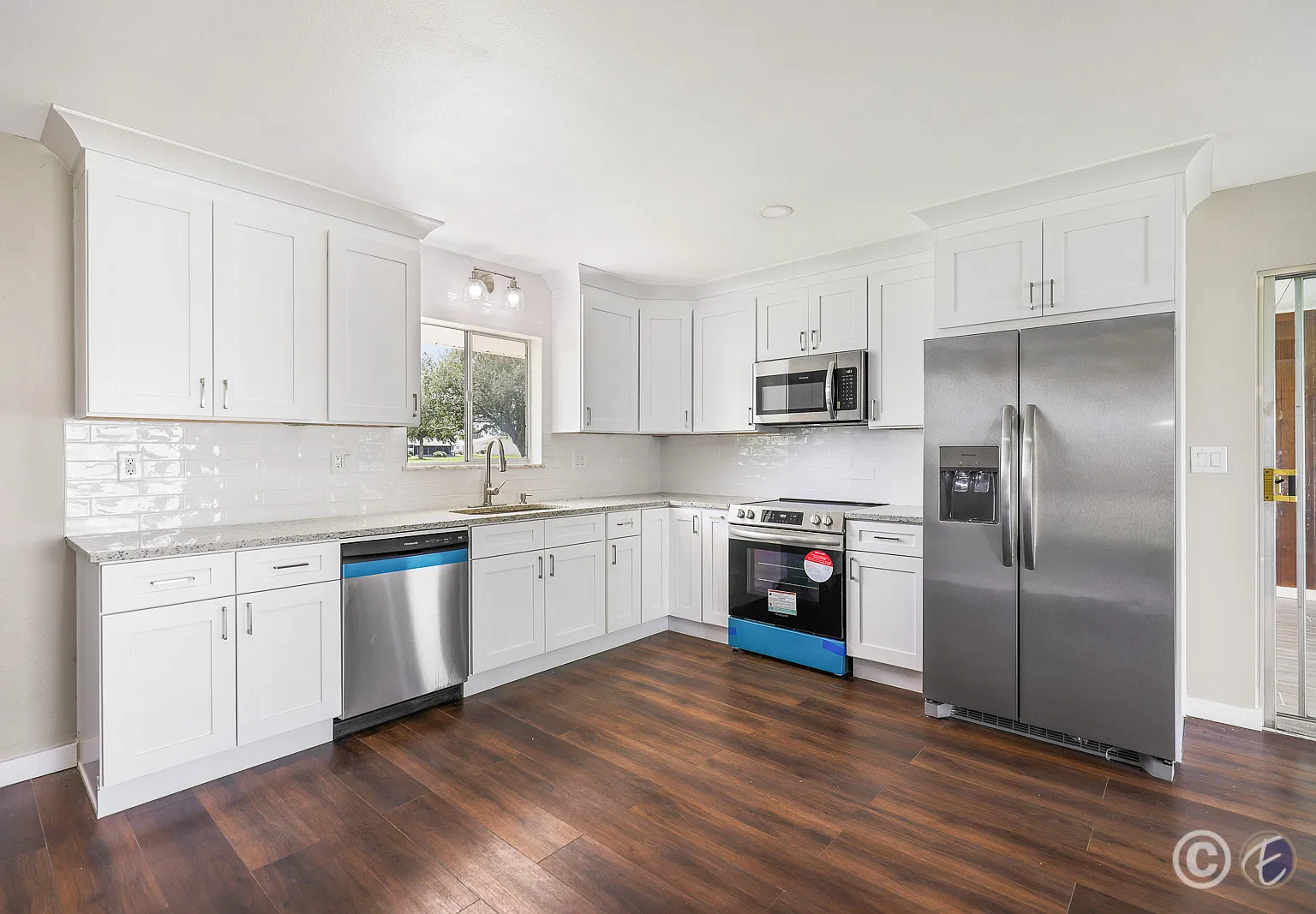 702 Desert Hills Way | Sun City Center — Photo 3