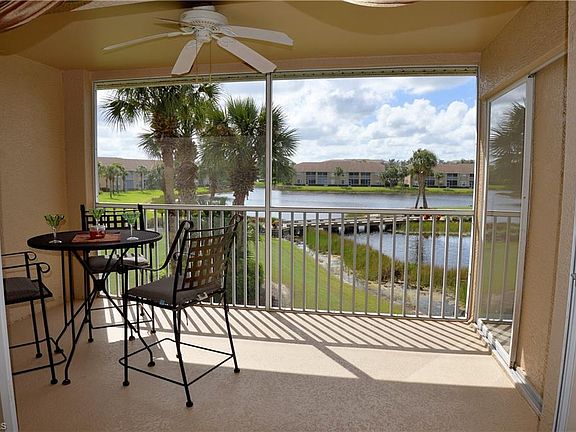 2nd image of 10240 Washingtonia Palm Way APT 2022