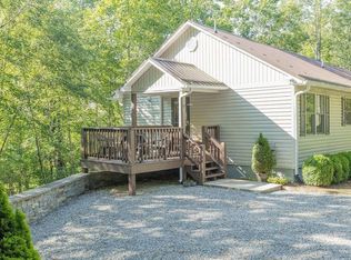 120 Ridge Rd, Newland, NC 28657