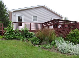 250 Waterville Dr, Shady Spring, WV 25918