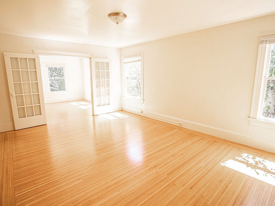 1st image of 332 Lenox Ave #4