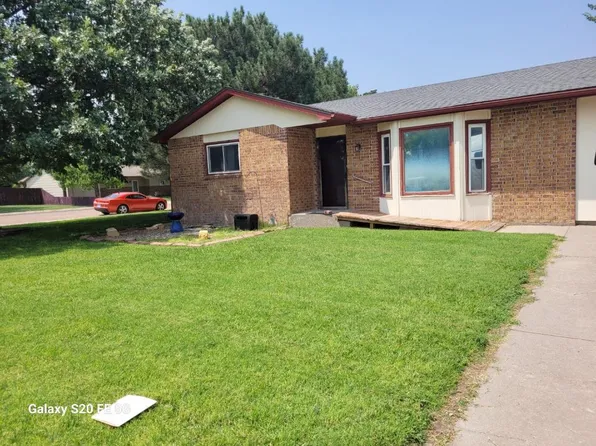 2601 E Pawnee Rd, Garden City, KS 67846
