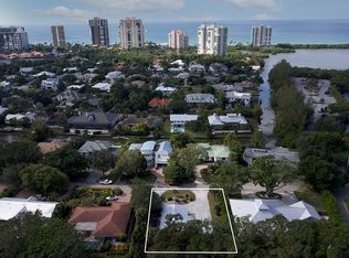 5252 Sand Dollar Ln, Naples, FL 34103