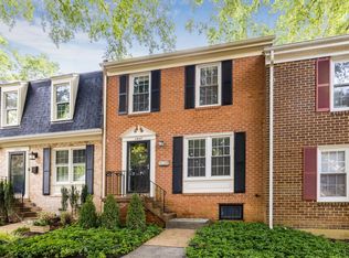 11867 Abercorn Ct, Reston, VA 20191