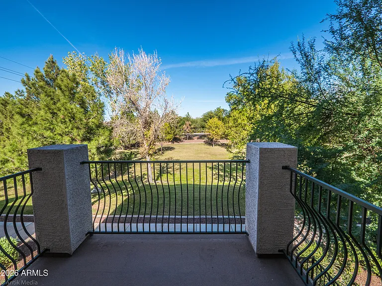 1628 E Canyon Creek Dr — Photo 36