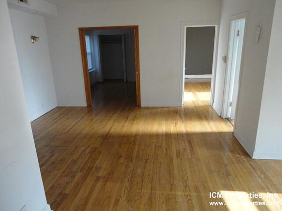 4th image of 4819 N Wolcott Ave APT 3B