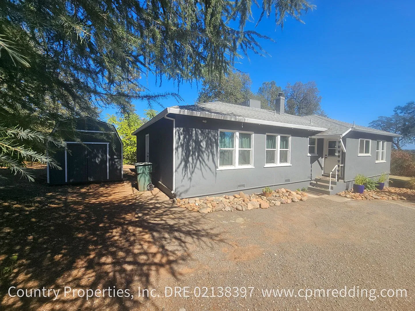 Remodeled House on Acreage Close to Downtown Coming Available Soon! — Photo 2
