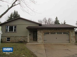 1206 W Grant St, Appleton, WI 54914