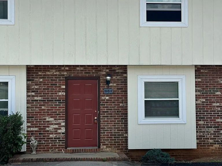 3159 Tiffany Ct — Photo 1