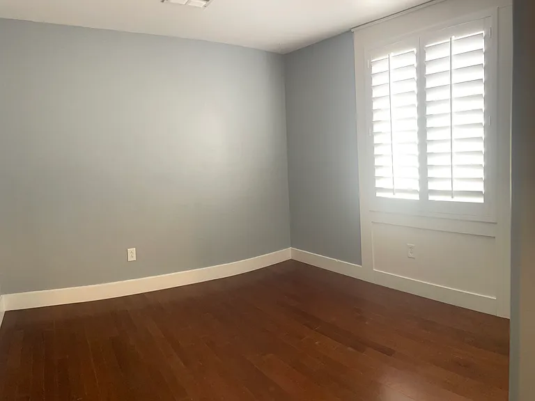 1360 S Sabino Dr — Photo 11