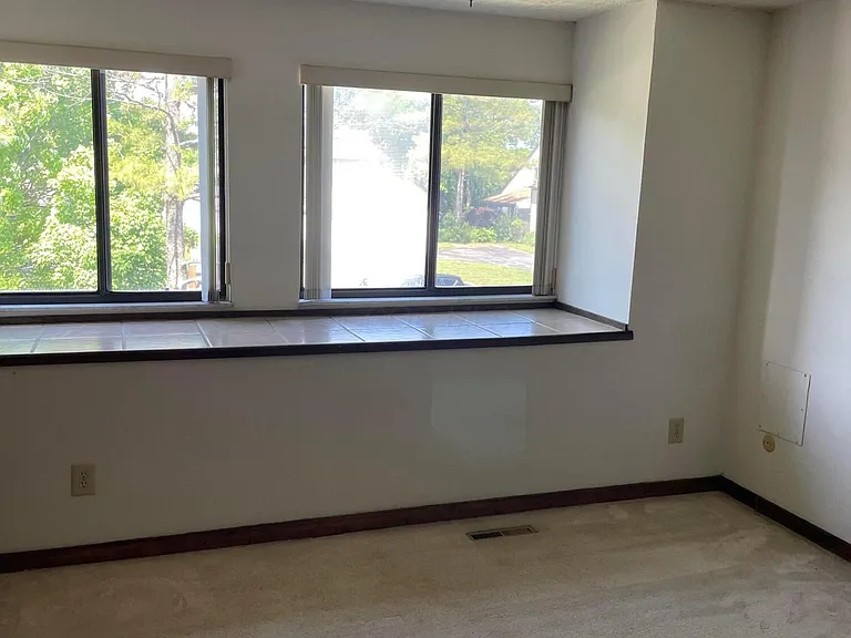 6378 Chippenhook Ct — Photo 24