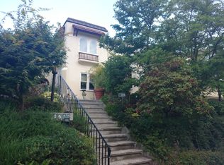 1615 9th Ave W, Seattle, WA 98119