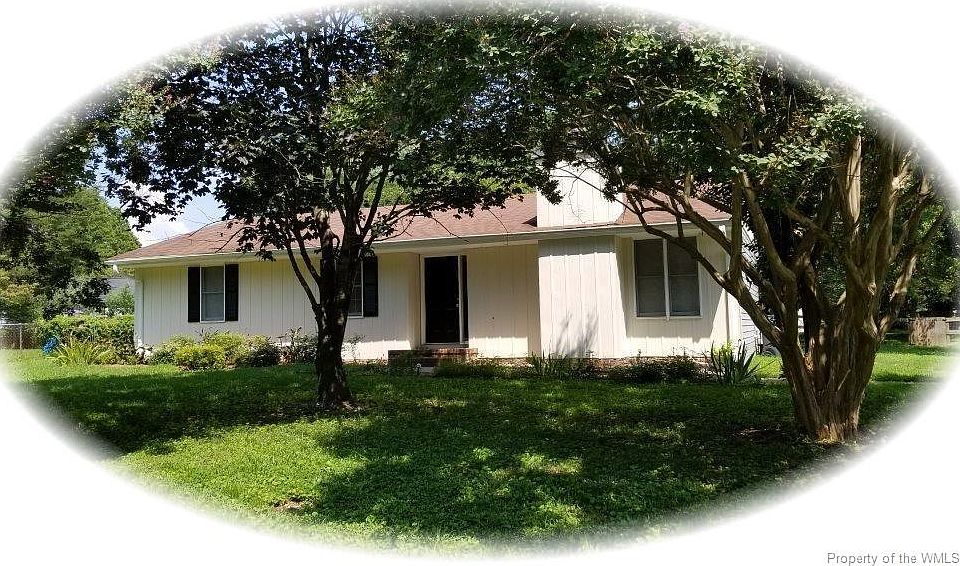 1st image of 104 Astrid Ln