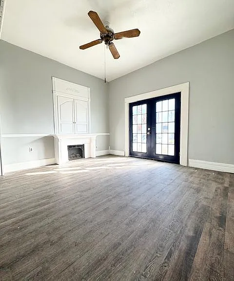 1141 Earlwood Ave #LOWER — Photo 2