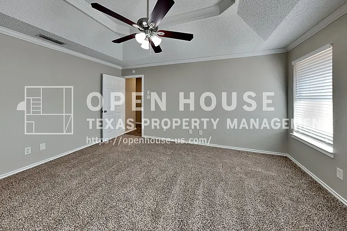 6880 Hickory Hollow Ln — Photo 9
