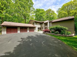 41 Schermerhorn Rd, Cohoes, NY 12047