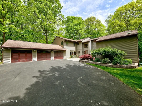 41 Schermerhorn Road, Cohoes, NY 12047