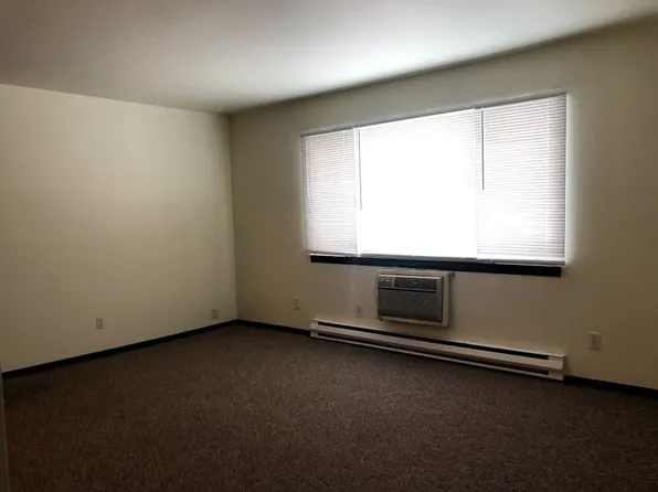 Marathon - 2096 Lilly Street, 2096 Lilly St #4, East Troy, WI 53120