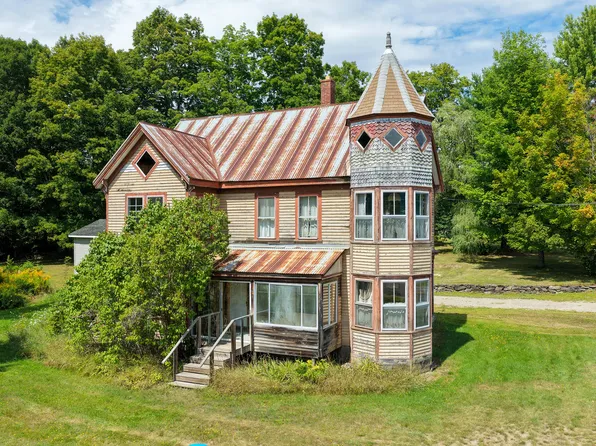 24 Lincoln Road, Enfield, ME 04493