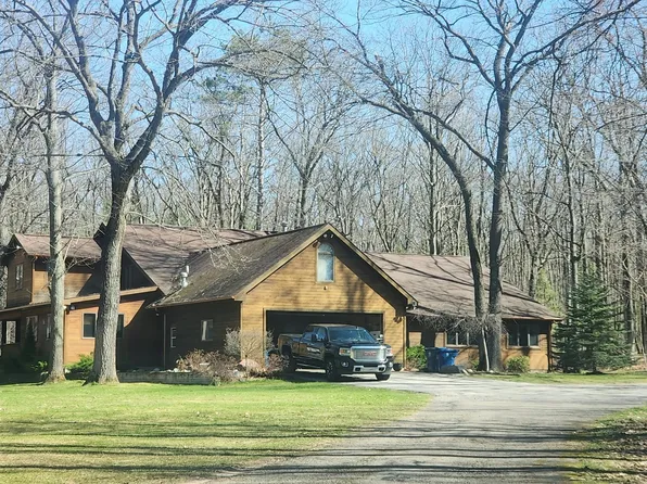 7228 W Nestel Rd, Houghton Lake, MI 48629