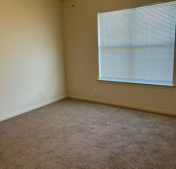 2606 Lucille Dr #B — Photo 12