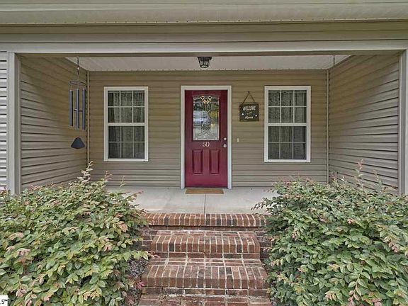 4th image of 50 Cantrell Dr