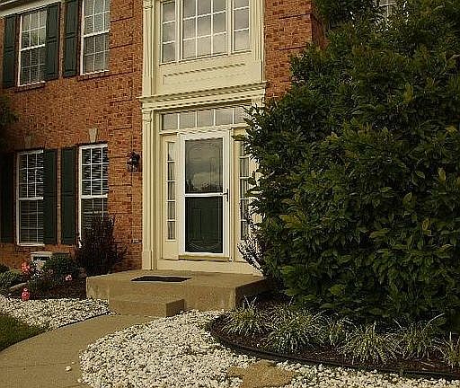 2nd image of 1027 Wild Horse Dr