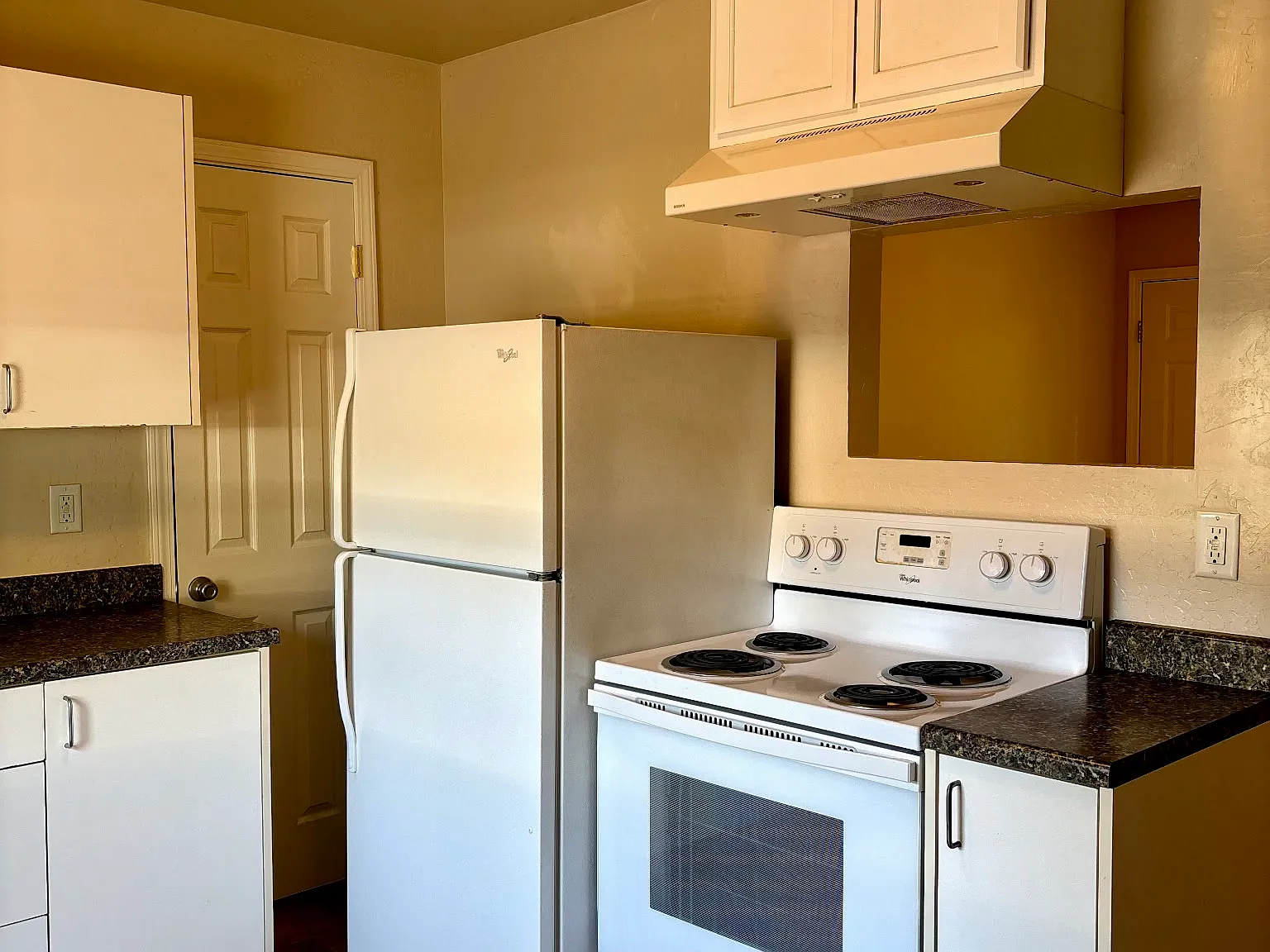 1 bed, $995 — Photo 4