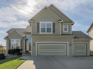 3009 SW Saddlewood Dr, Lees Summit, MO 64081