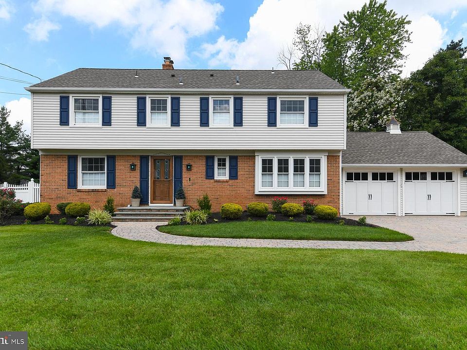 1st image of 434 Westwood Dr