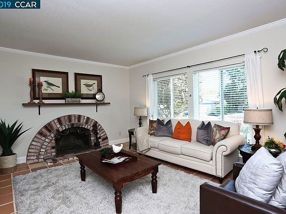 4th image of 2111 Knollwood Dr