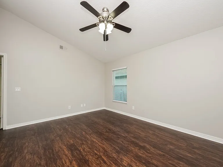 2143 Mallard Creek Cir — Photo 10