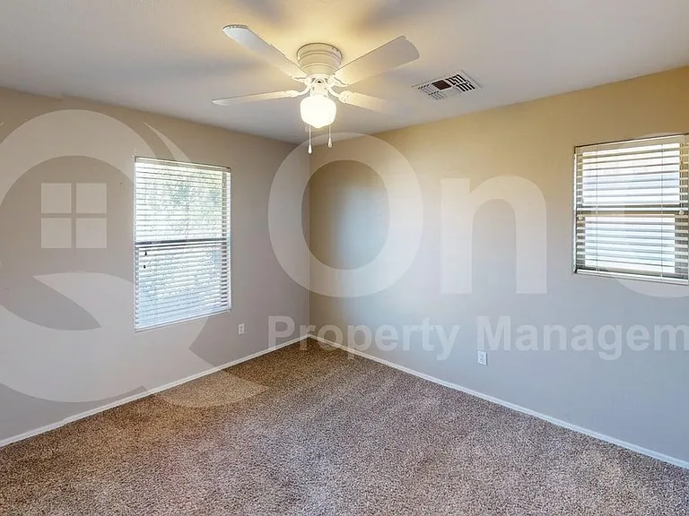 3915 E Kent Ave — Photo 12