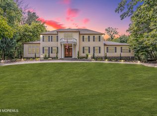 10 Beaver Dam Rd, Colts Neck, NJ 07722