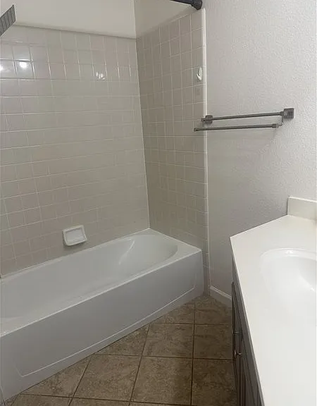 4013 Vistosa St — Photo 14