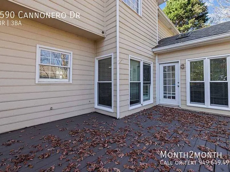 5590 Cannonero Dr — Photo 36