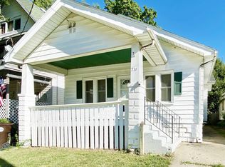 711 W Columbia Ter, Peoria, IL
