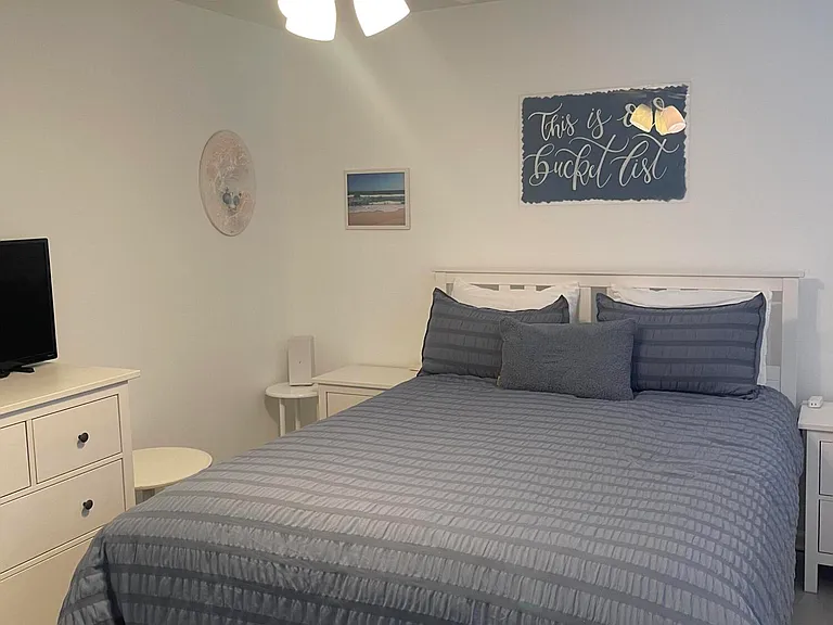1804 Grand Central Ave #201 — Photo 12