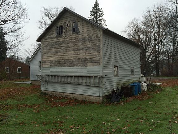 3rd image of 120 Church St