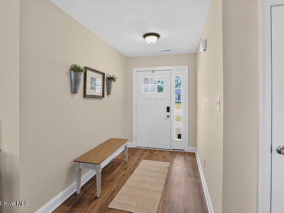 4th image of 1008 Spot Circle