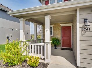 1741 Elderberry Ln, Ottawa, KS 66067