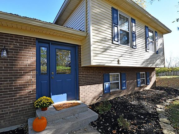 5th image of 19808 Elm Dr
