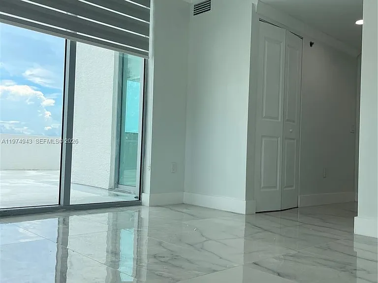 2681 N Flamingo Rd #401S — Photo 10