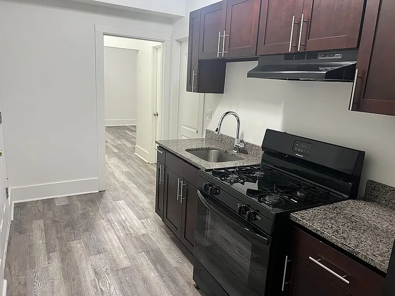 5108 W 21st Pl #11 — Photo 3
