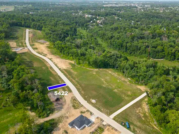 5422 Seminole Valley Trl NE, Cedar Rapids, IA 52411