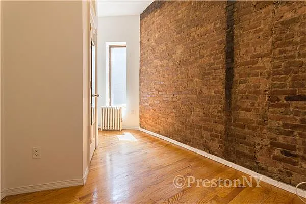 Rented by JM Preston Properties LLC | media 30